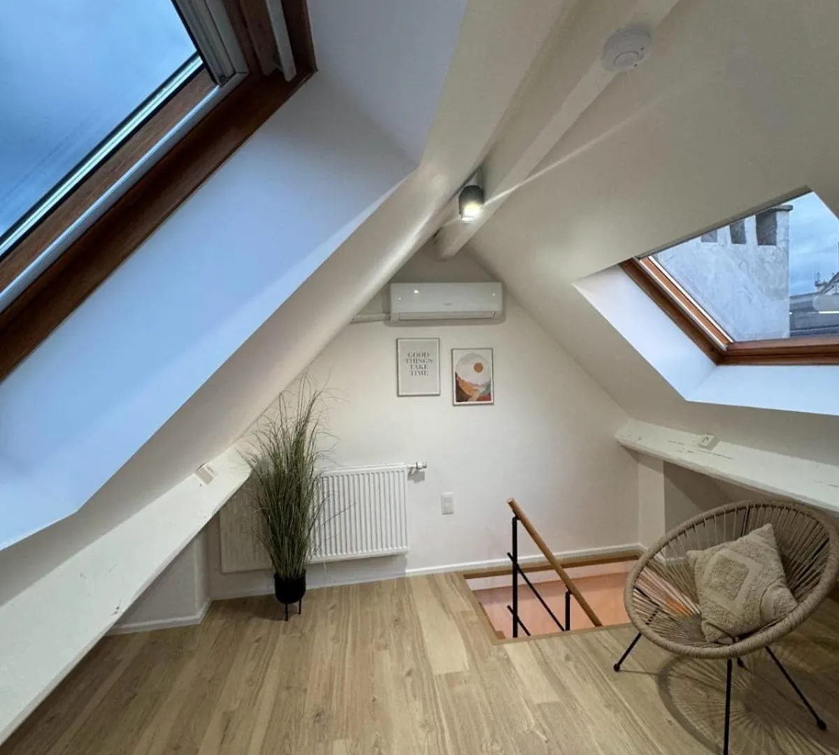 Luxury Suites Royal By Rikas Hotels Apartment Antwerp