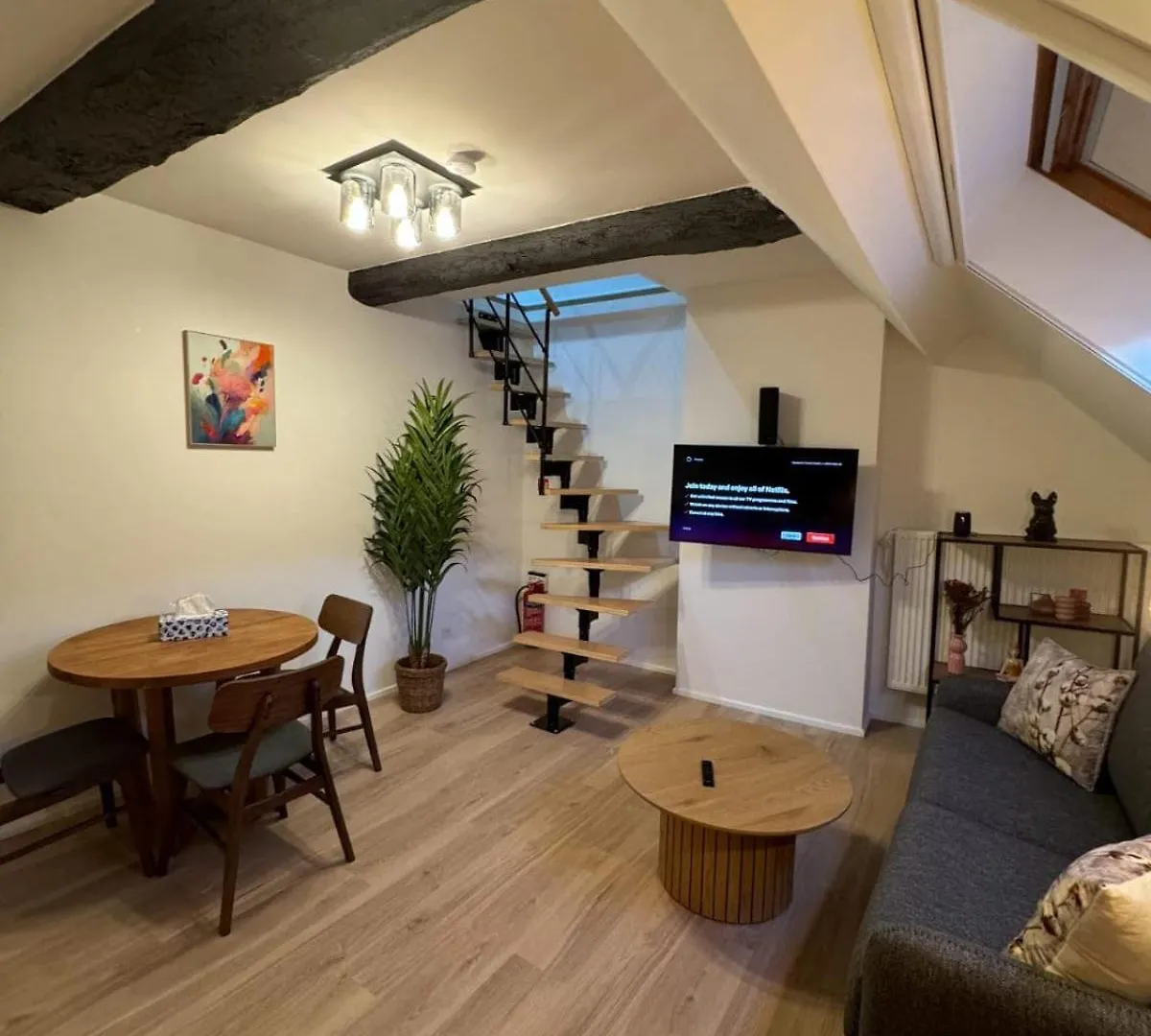 Luxury Suites Royal By Rikas Hotels Antwerp