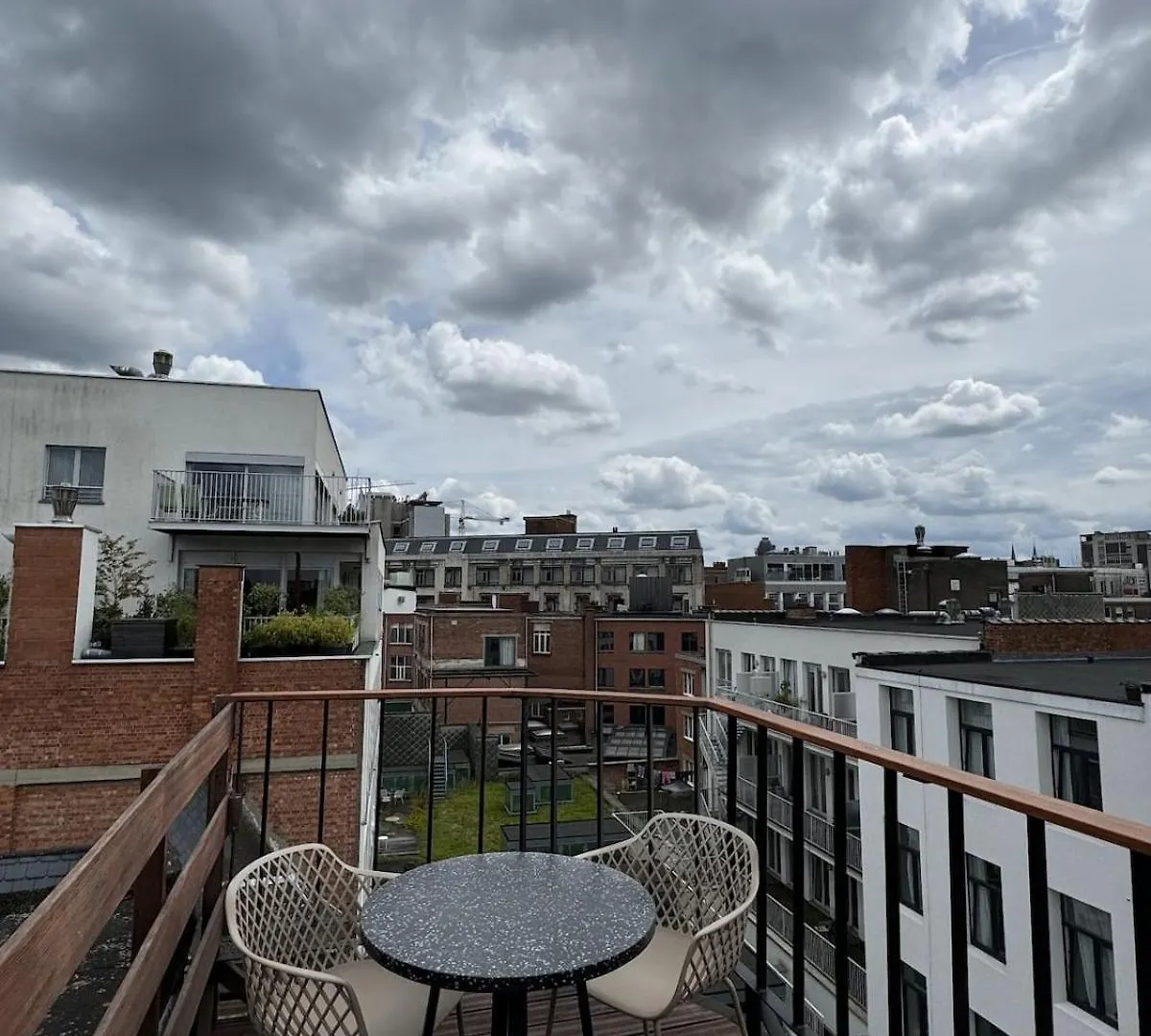 Luxury Suites Royal By Rikas Hotels Antwerp